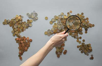 經(jīng)濟(jì)管理類(lèi)論文